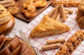 perbedaan bakery dan pastry