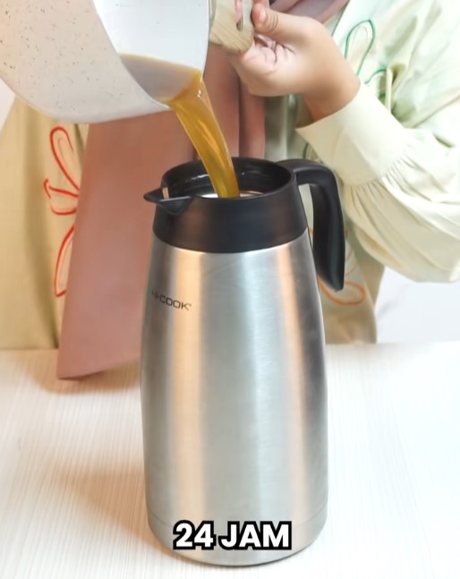 resep bandrek susu masukkan rebusan ke vacuum pot hicook 